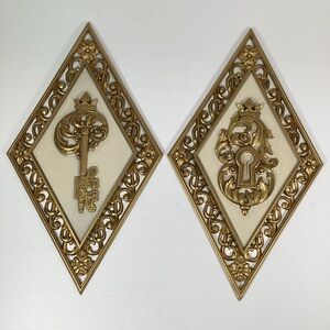 2 Vtg Dart #4271 Made In The USA Wall Plaques Diamond Shape Gold & Ivory Color